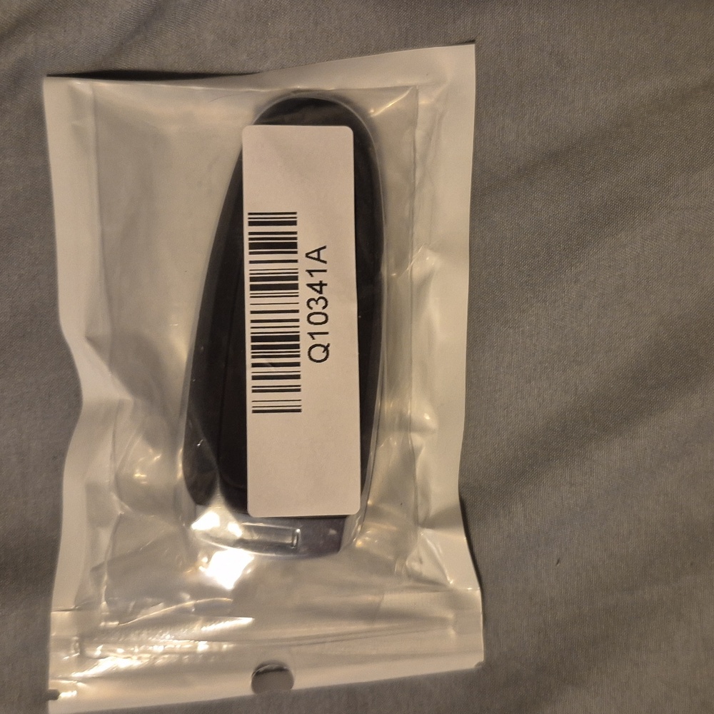 NIP Car Keys Express Keyless Remote Case - Picture 4 of 4